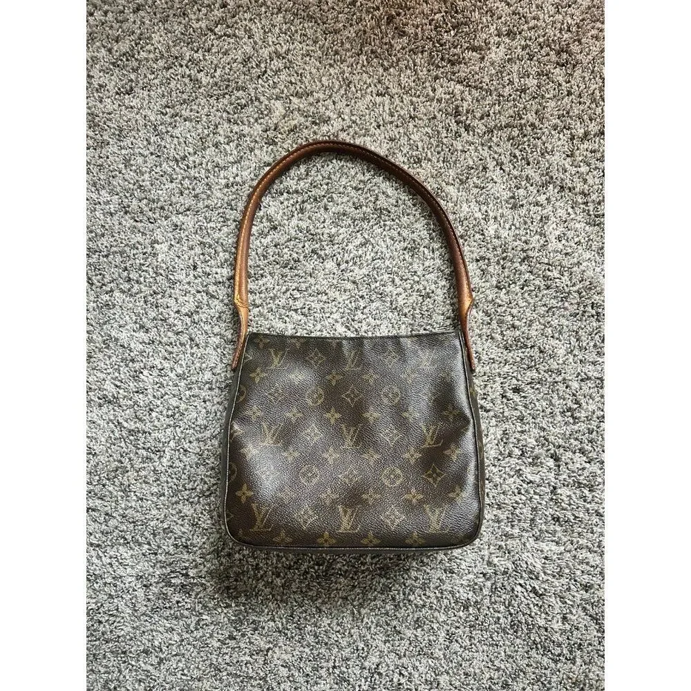 Auth. Louis Vuitton Square‎ Shaped Vintage Bag